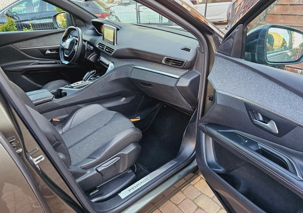 Peugeot 3008 cena 84900 przebieg: 168000, rok produkcji 2018 z Poręba małe 631